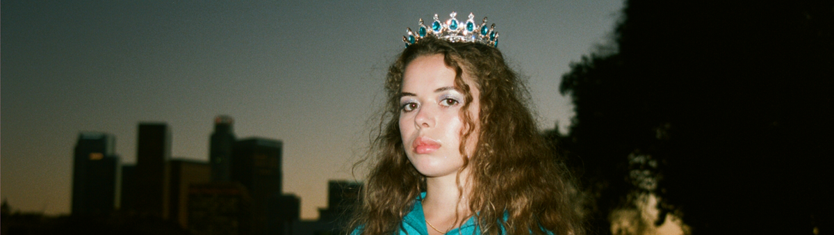Nilüfer Yanya