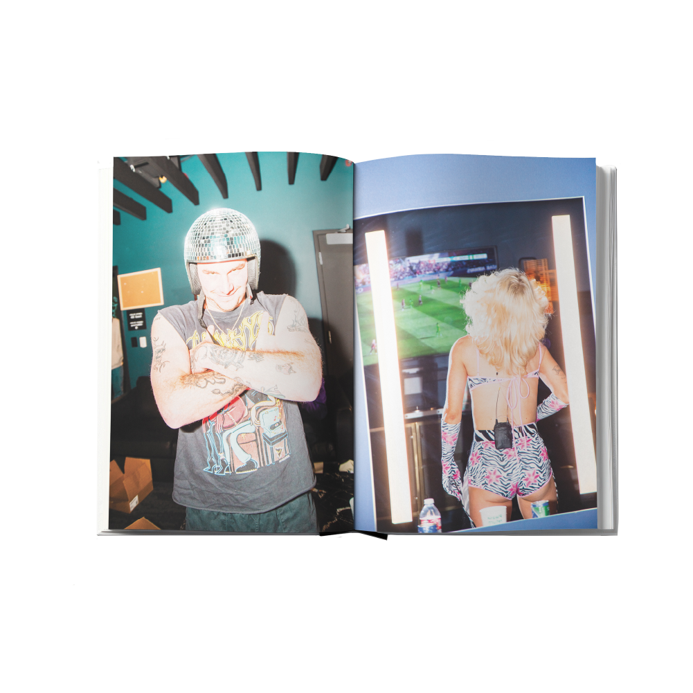 Amyl and The Sniffers / “CARNIES 2” Book ***PRE-ORDER***