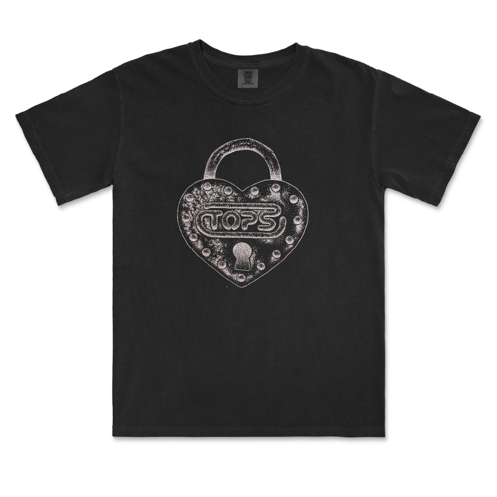 TOPS / Heart Lock Black T-Shirt