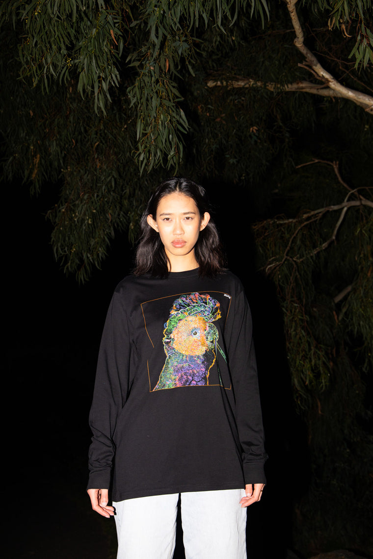 Cockatoo / Black Longsleeve