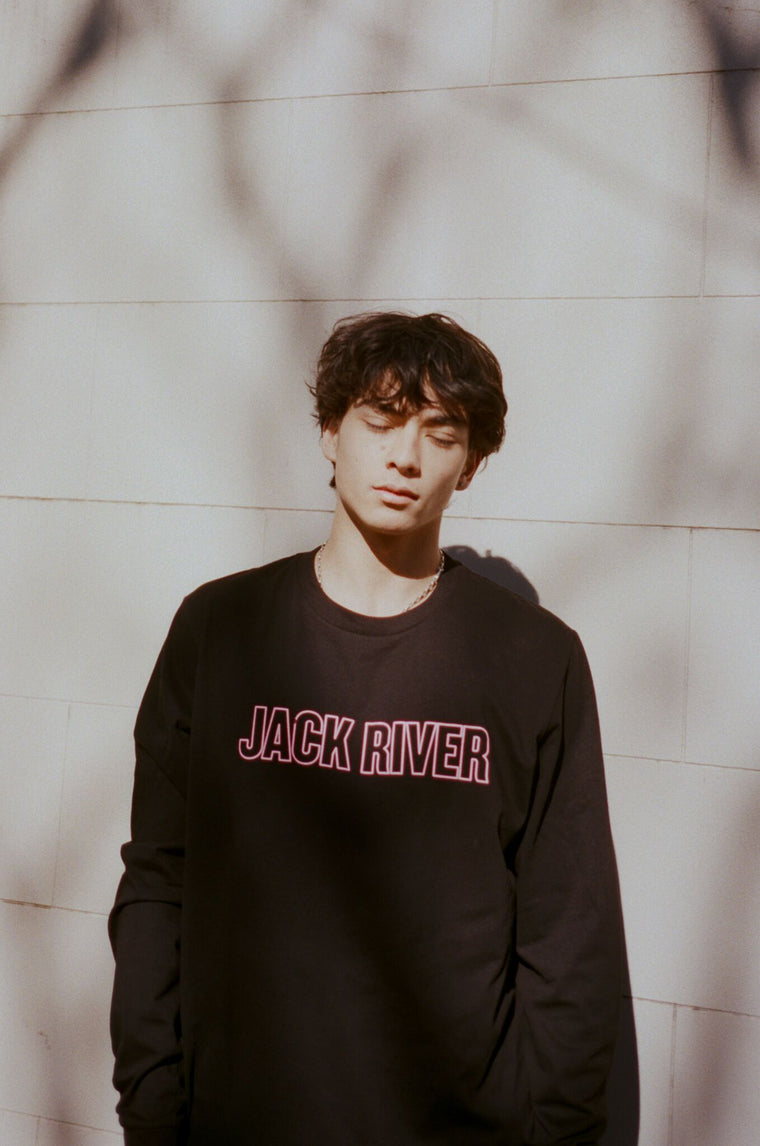 Logo / Black Longsleeve