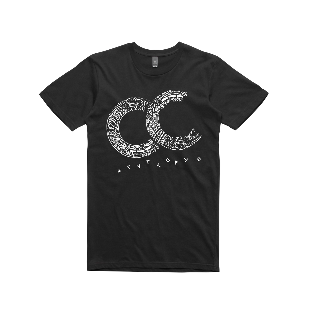 CC / black t-shirt